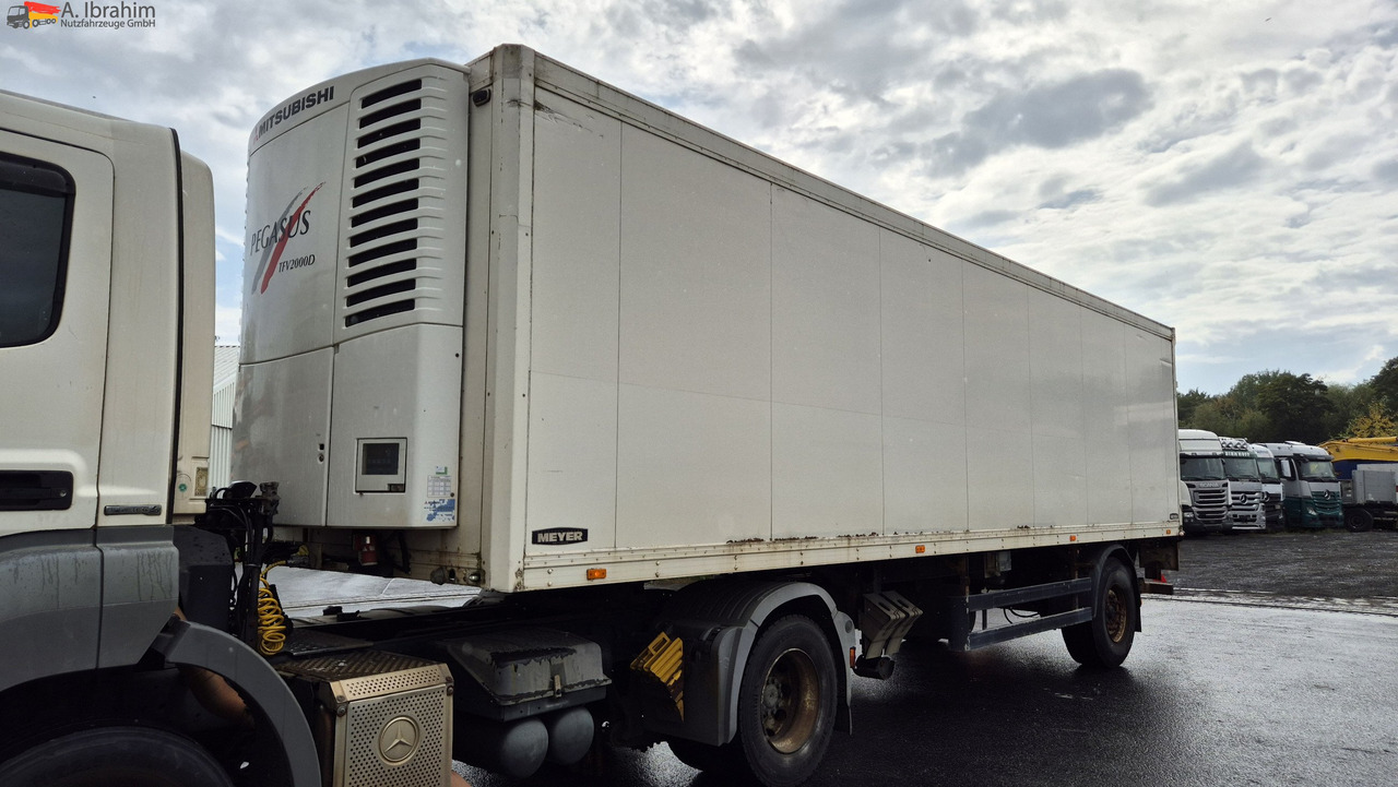 Wagen Meyer MSK 10 Mitsubishi TSV2000D - Refrigerator semi-trailer: picture 1 Wagen Meyer MSK 10 Mitsubishi TSV2000D - Refrigerator semi-trailer: picture 1