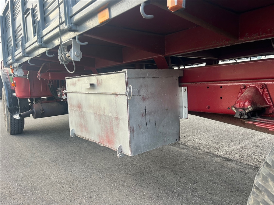 Tipper MAN 8168: picture 10 Tipper MAN 8168: picture 10