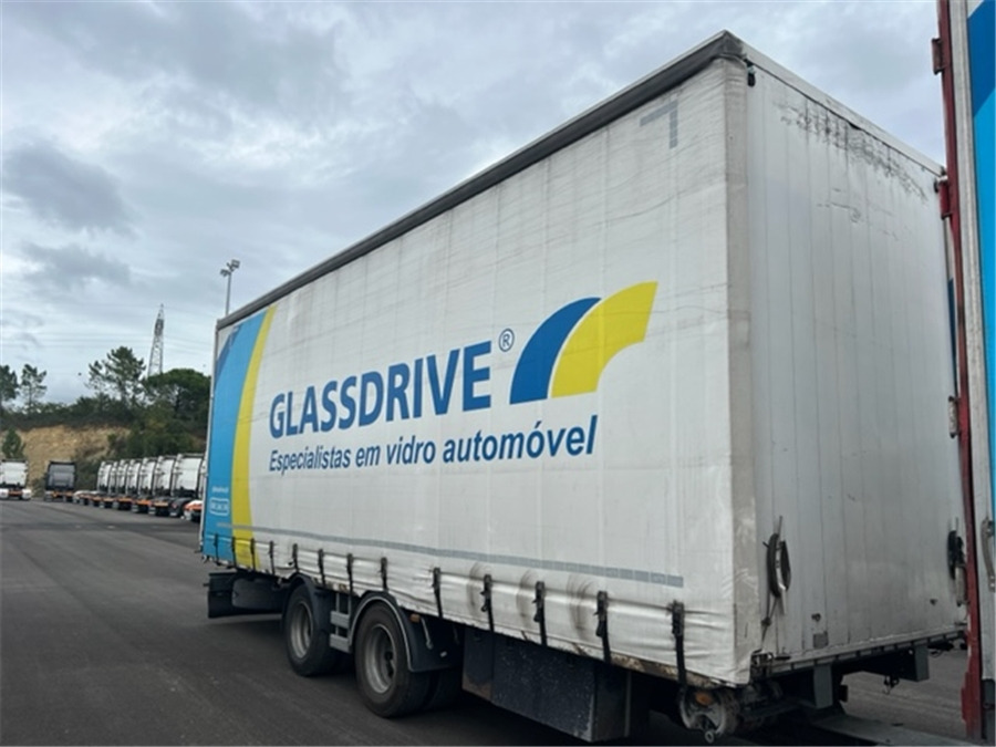 SAMRO - Curtainsider semi-trailer: picture 2 SAMRO - Curtainsider semi-trailer: picture 2