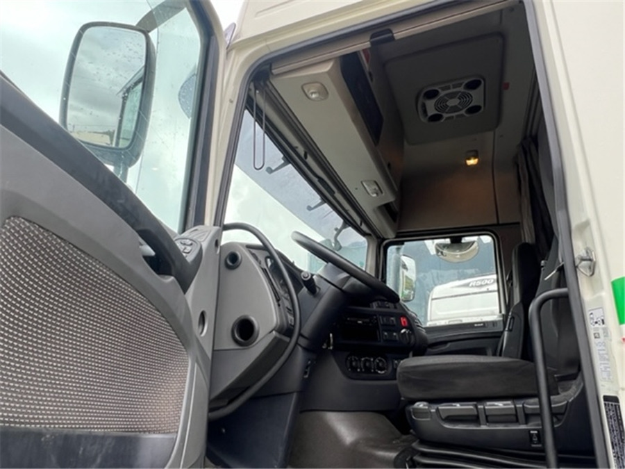 Tractor unit DAF XF 460: picture 7