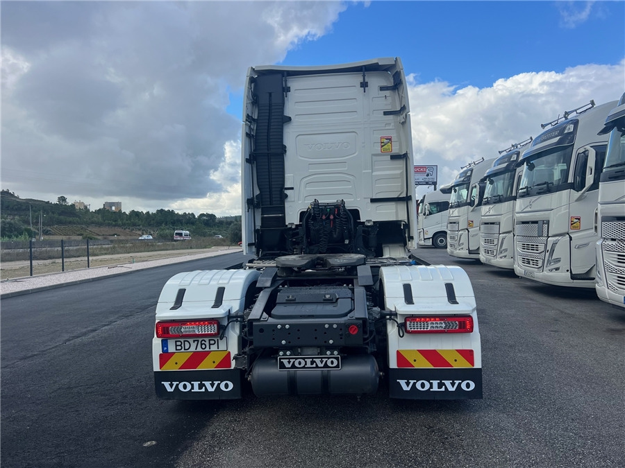 Volvo FH 750 / RETARDER - Tractor unit: picture 5 Volvo FH 750 / RETARDER - Tractor unit: picture 5