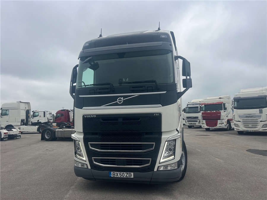 Volvo FH500 / RETARDER / BJ2021 - Tractor unit: picture 2 Volvo FH500 / RETARDER / BJ2021 - Tractor unit: picture 2