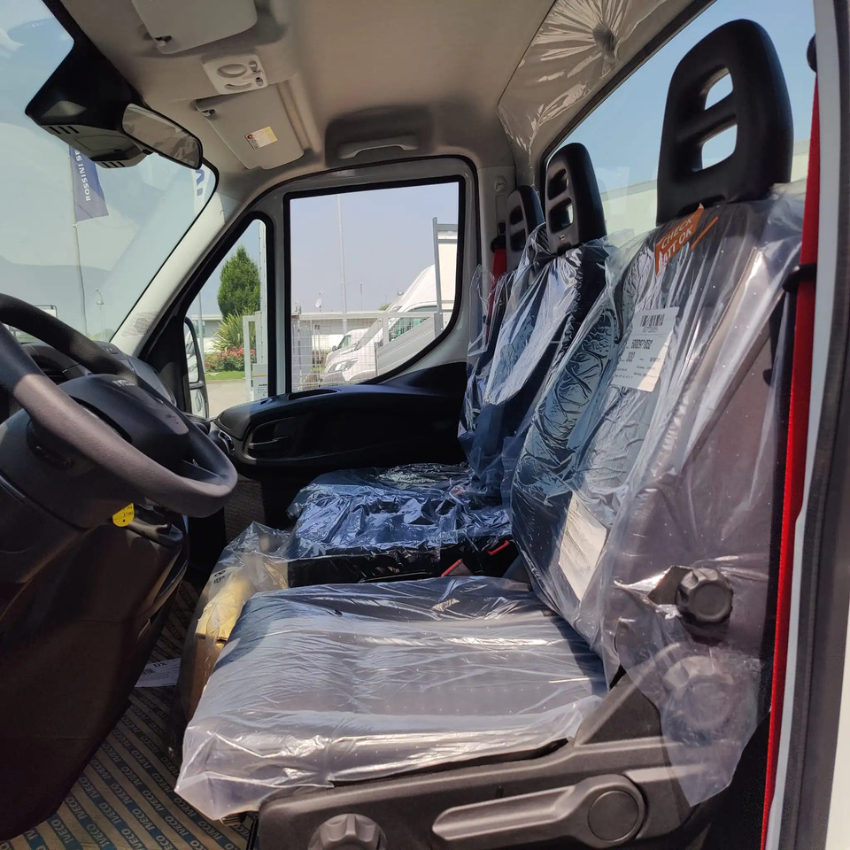 IVECO DAILY 35C16 MOD. 2025 RIBALTABILE TRILATERALE - Tipper van: picture 2 IVECO DAILY 35C16 MOD. 2025 RIBALTABILE TRILATERALE - Tipper van: picture 2