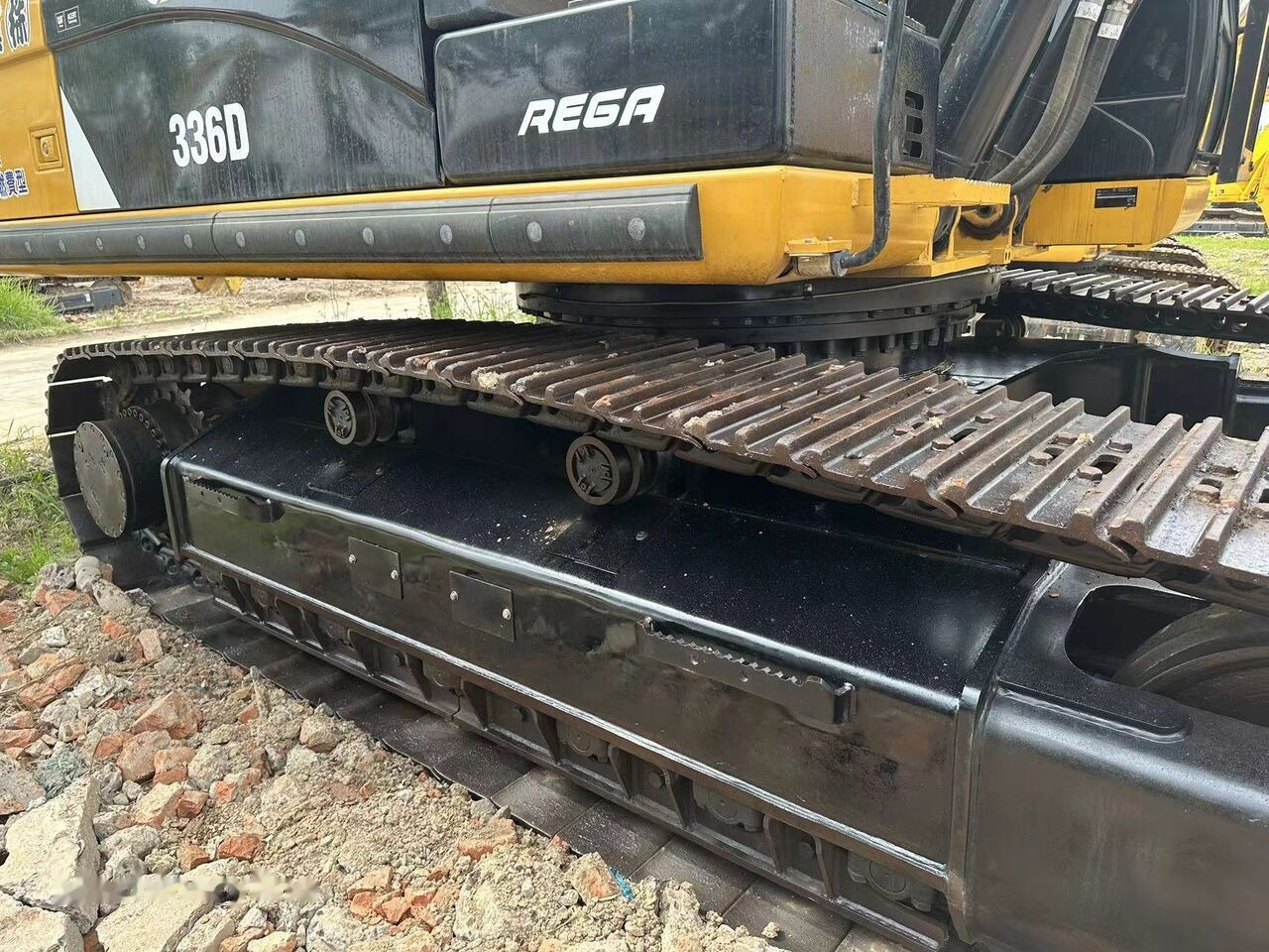 Crawler excavator Caterpillar 336D: picture 7