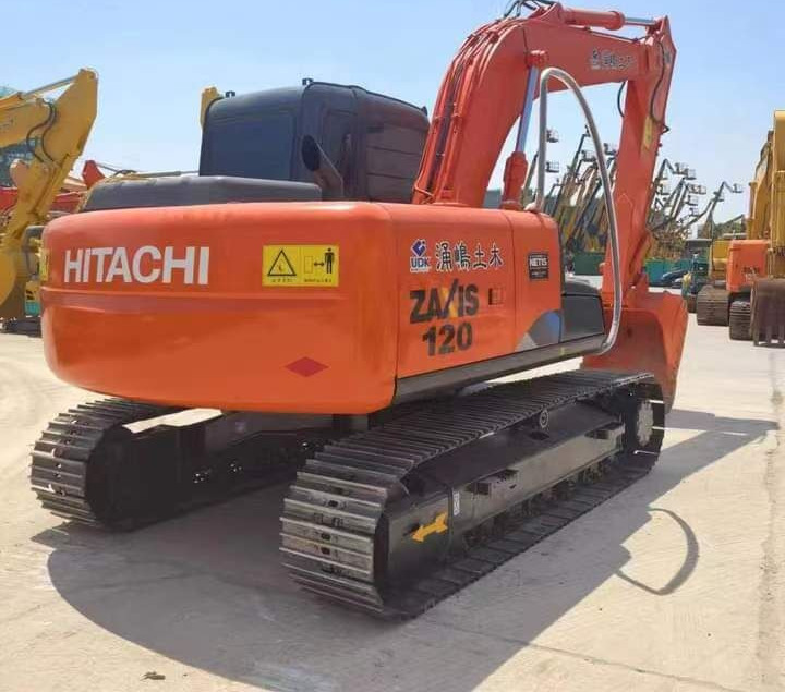Hitachi ZX120 - Crawler excavator: picture 5 Hitachi ZX120 - Crawler excavator: picture 5