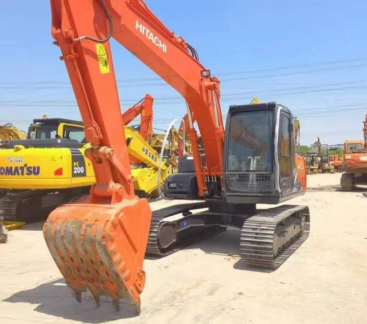 Hitachi ZX120 - Crawler excavator: picture 1 Hitachi ZX120 - Crawler excavator: picture 1