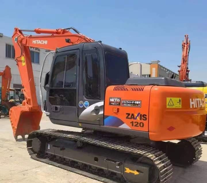 Hitachi ZX120 - Crawler excavator: picture 3 Hitachi ZX120 - Crawler excavator: picture 3