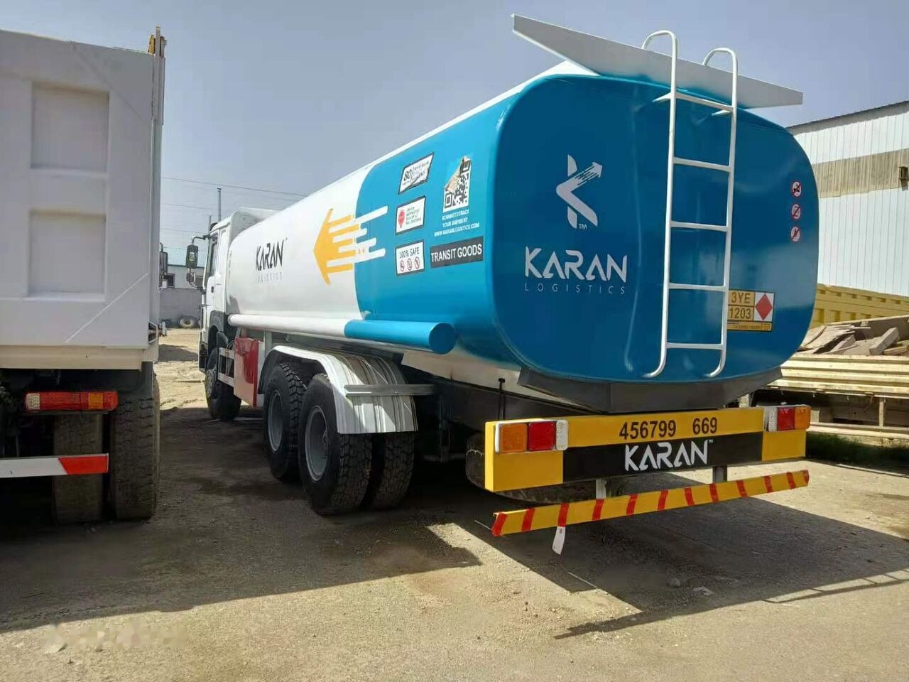 Howo 371 - Tank truck: picture 4 Howo 371 - Tank truck: picture 4