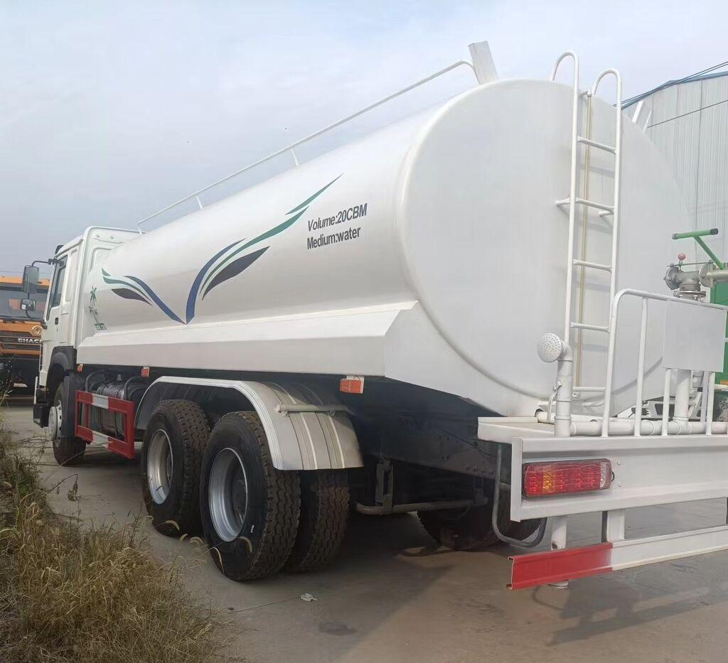 Municipal/ Special vehicle Sinotruk Howo 371: picture 6