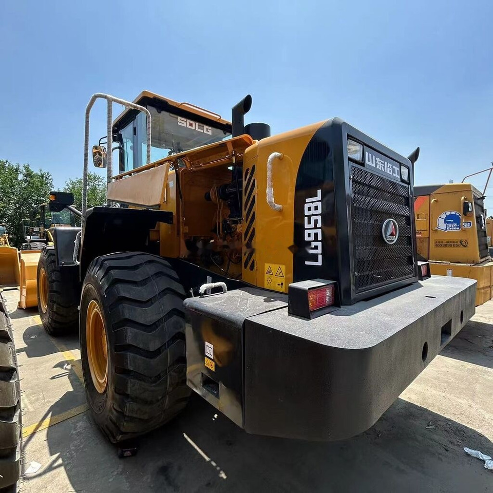 SDLG LG958L - Wheel loader: picture 3 SDLG LG958L - Wheel loader: picture 3