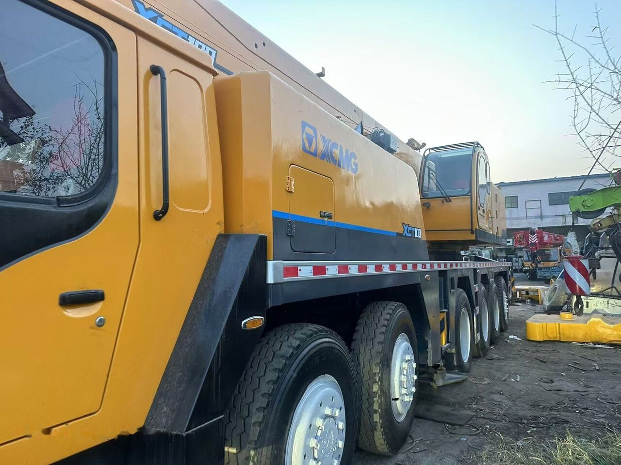 XCMG XCT100 - Mobile crane: picture 3 XCMG XCT100 - Mobile crane: picture 3