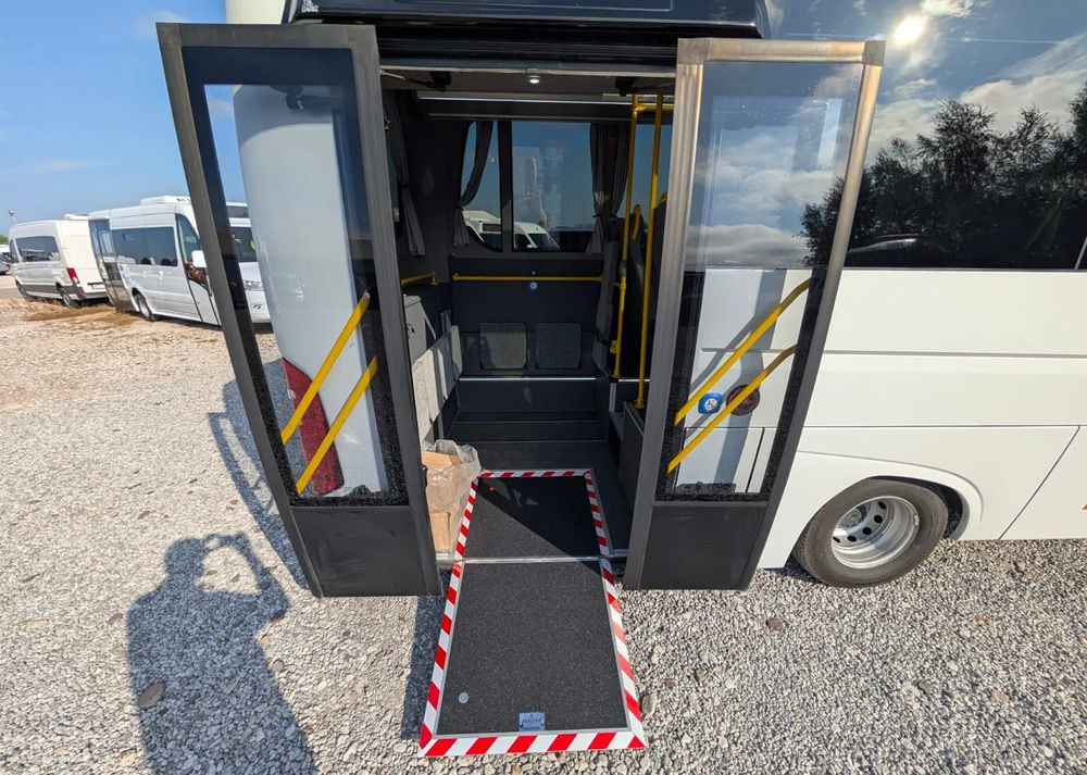 Iveco Mercus Daily City - Minibus, Passenger van: picture 4 Iveco Mercus Daily City - Minibus, Passenger van: picture 4