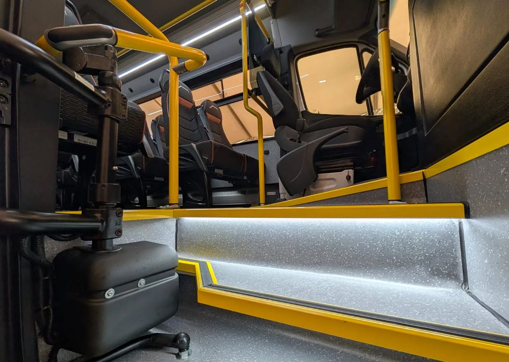 Minibus, Passenger van Mercedes-Benz Sprinter CITY: picture 19 Minibus, Passenger van Mercedes-Benz Sprinter CITY: picture 19