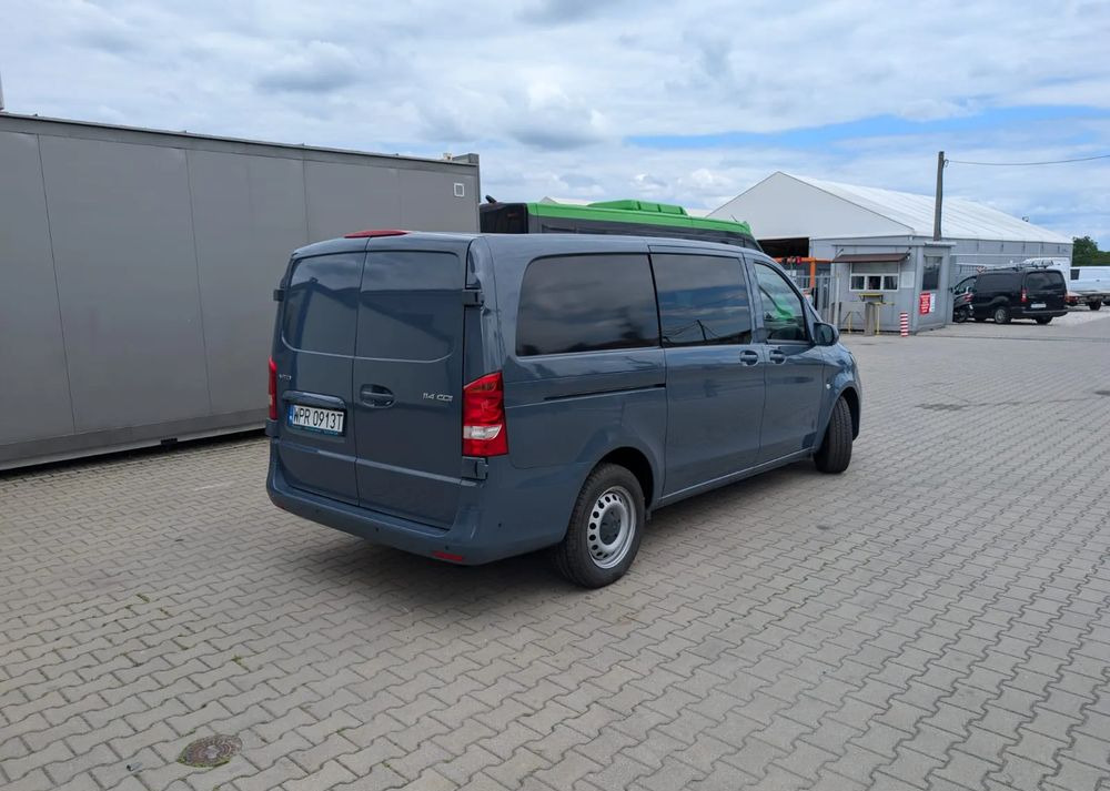 Mercedes-Benz Vito - Combi van: picture 4 Mercedes-Benz Vito - Combi van: picture 4