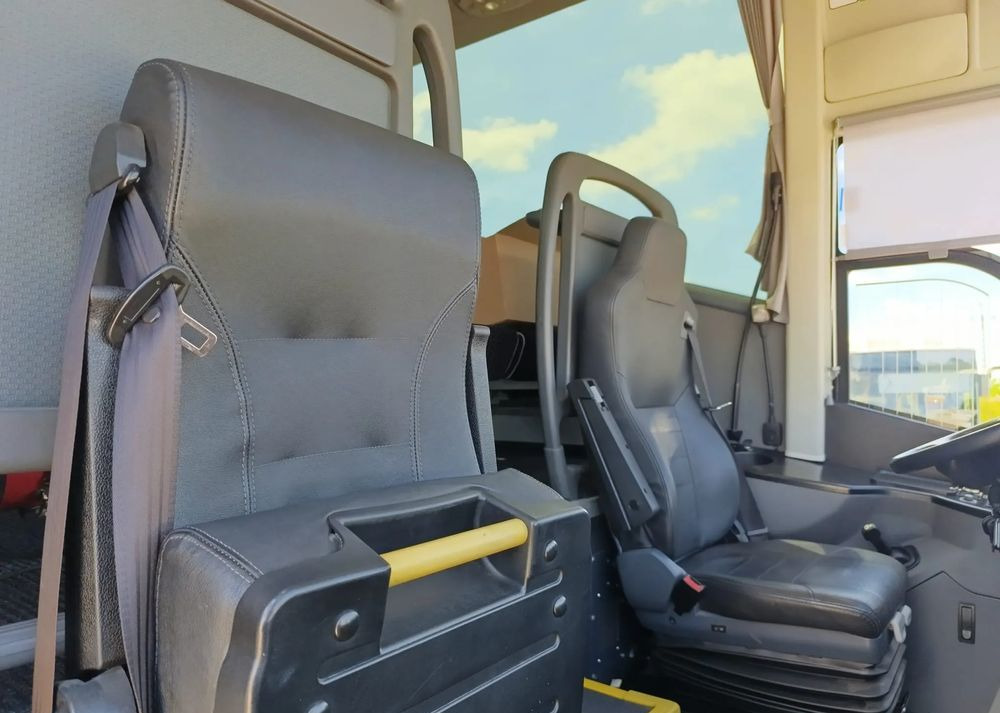 Coach Scania HIGER: picture 14