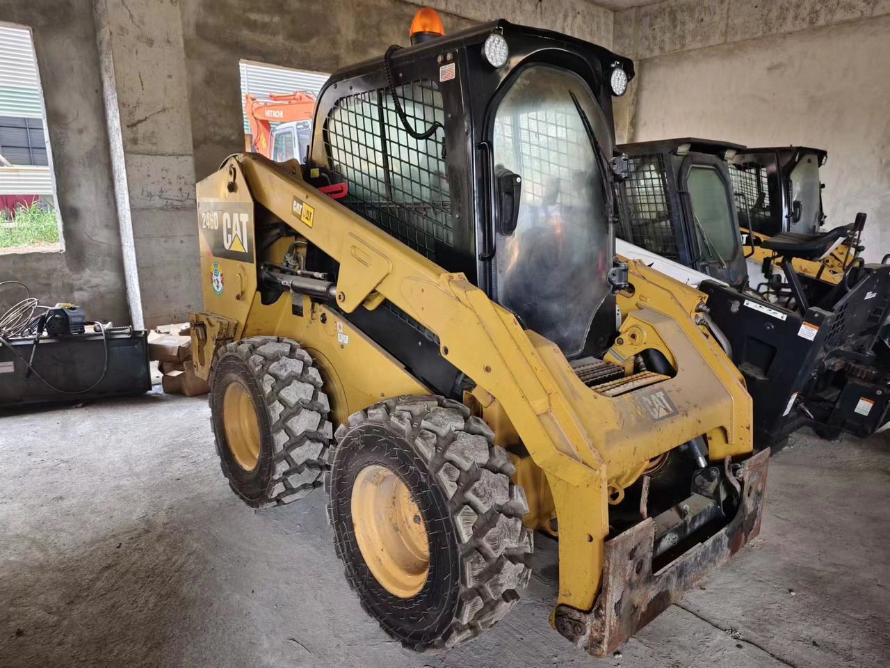 CATERPILLAR 246D - Skid steer loader: picture 2 CATERPILLAR 246D - Skid steer loader: picture 2