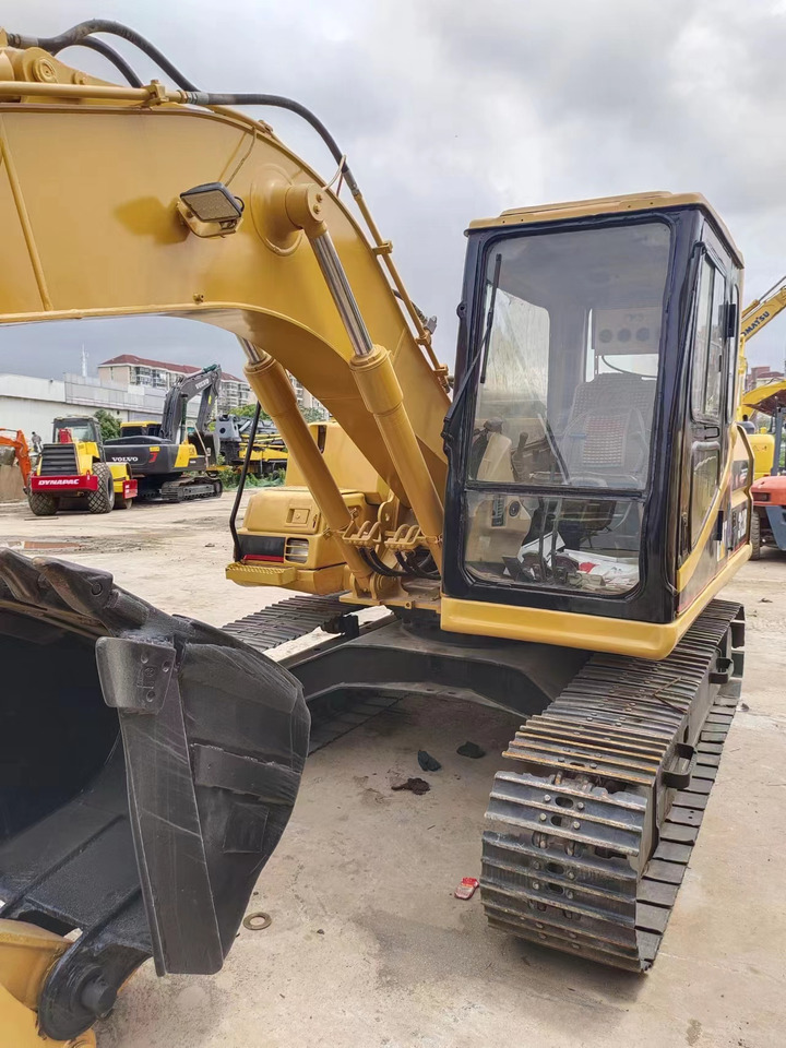 CATERPILLAR 312B - Crawler excavator: picture 5 CATERPILLAR 312B - Crawler excavator: picture 5