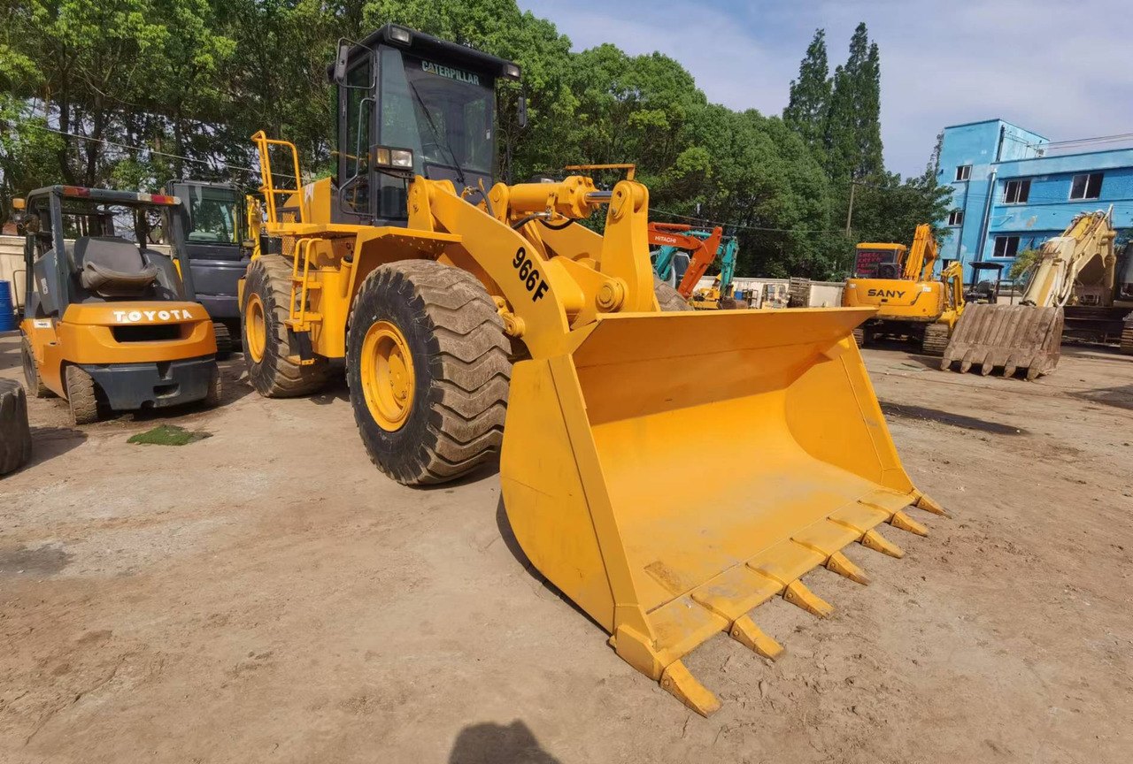 CATERPILLAR 966F - Wheel loader: picture 2 CATERPILLAR 966F - Wheel loader: picture 2