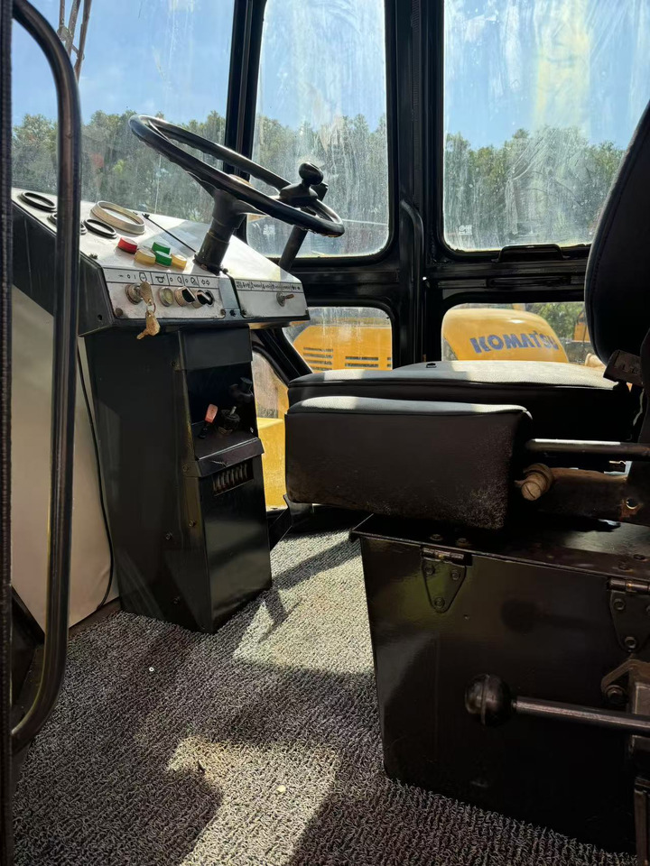 DYNAPAC CA30D - Compactor: picture 5 DYNAPAC CA30D - Compactor: picture 5