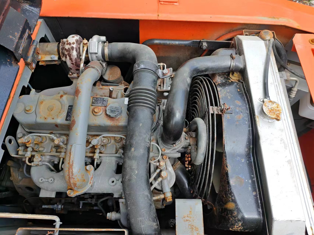 HITACHI EX120-5 - Crawler excavator: picture 4 HITACHI EX120-5 - Crawler excavator: picture 4