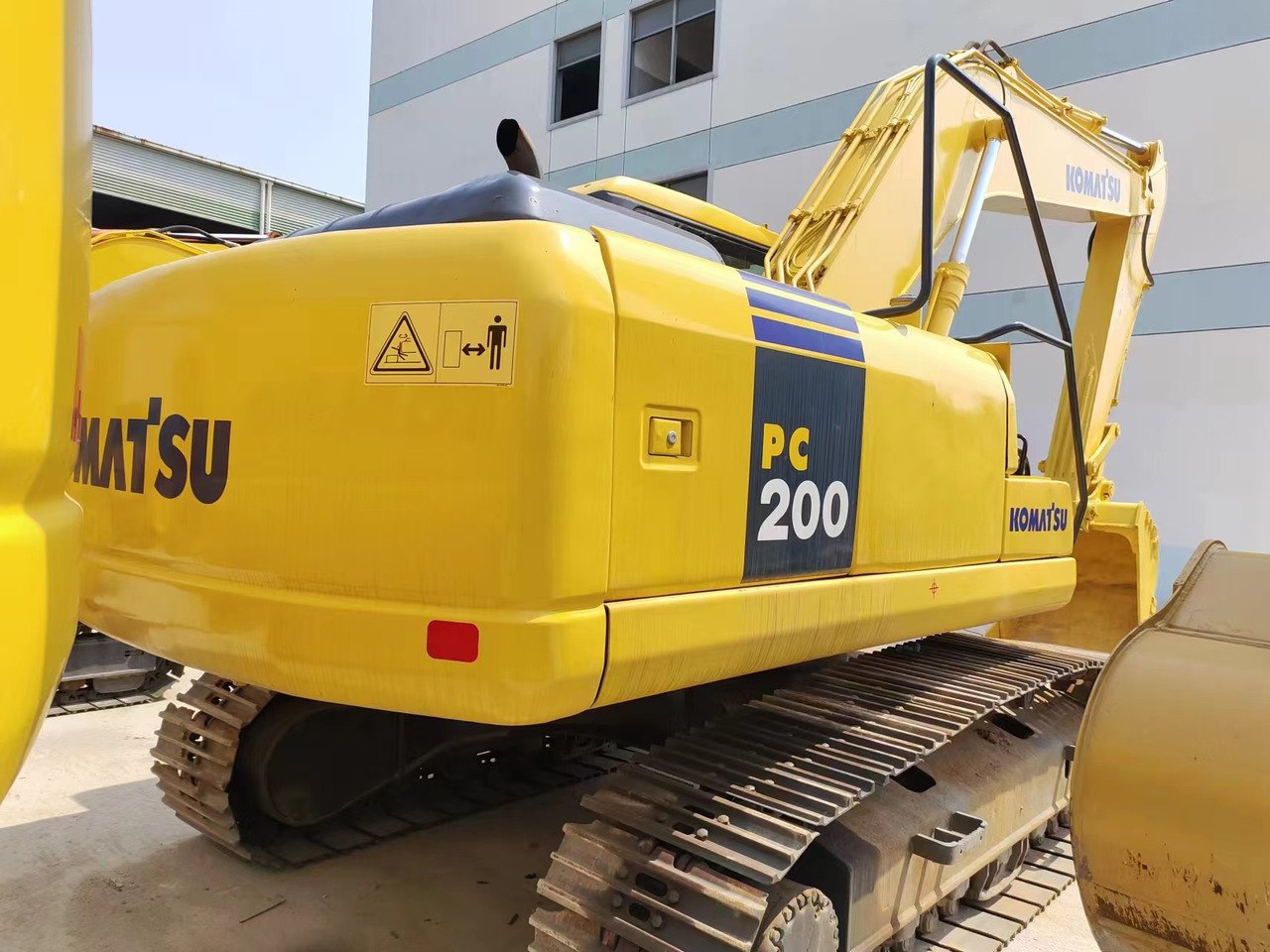 KOMATSU PC200-7 PC200 - Crawler excavator: picture 2 KOMATSU PC200-7 PC200 - Crawler excavator: picture 2