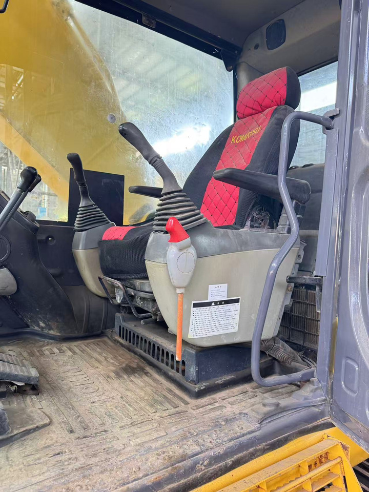 Crawler excavator KOMATSU PC200-8: picture 6 Crawler excavator KOMATSU PC200-8: picture 6