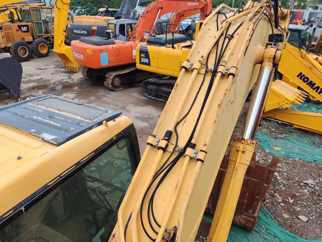 KOMATSU PC300-7 - Crawler excavator: picture 3 KOMATSU PC300-7 - Crawler excavator: picture 3