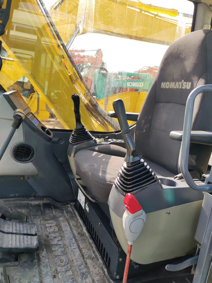 KOMATSU PC60-8 - Mini excavator: picture 4 KOMATSU PC60-8 - Mini excavator: picture 4