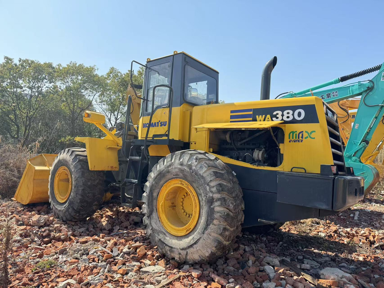 KOMATSU WA380 - Wheel loader: picture 2 KOMATSU WA380 - Wheel loader: picture 2