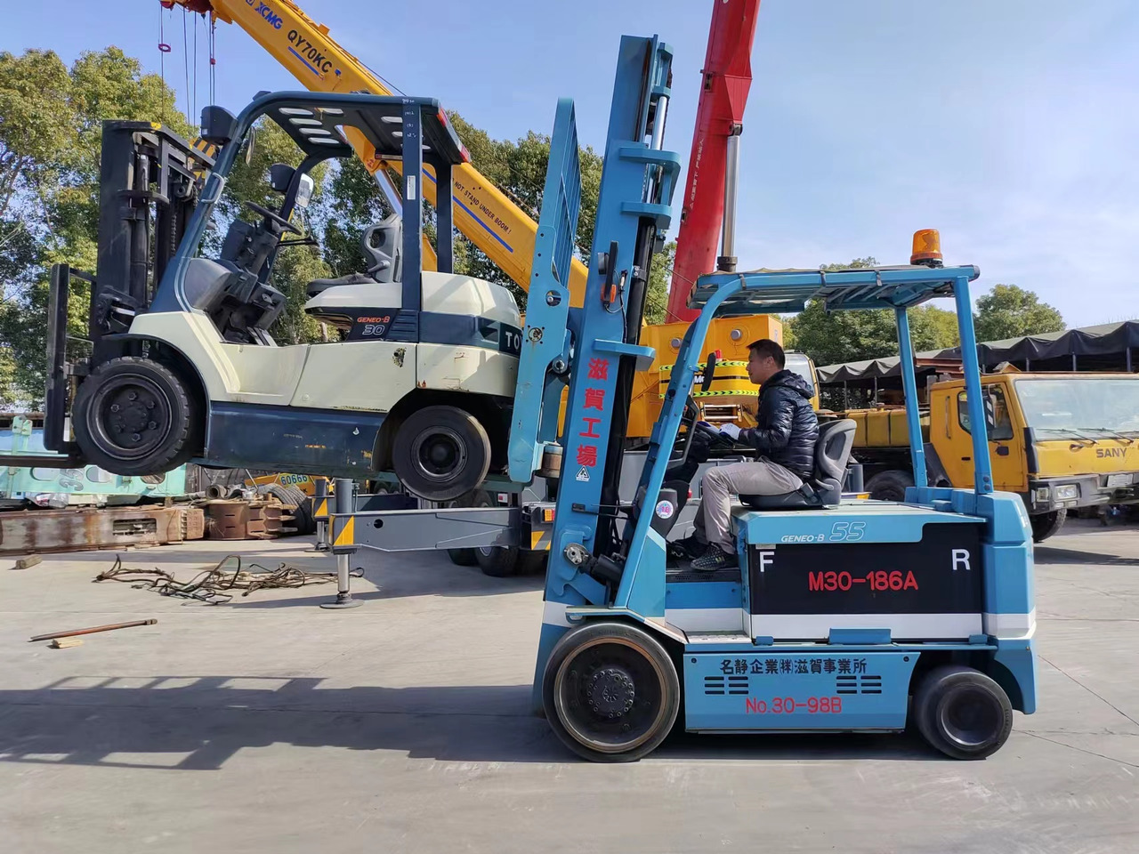TOYOTA 7FBCU55 electric forklift from Japan original - Electric forklift: picture 3 TOYOTA 7FBCU55 electric forklift from Japan original - Electric forklift: picture 3