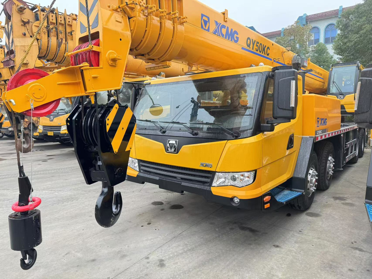 XCMG QY50KC QY50 CHINA TRUCK CRANE 50TONS - Mobile crane: picture 2 XCMG QY50KC QY50 CHINA TRUCK CRANE 50TONS - Mobile crane: picture 2