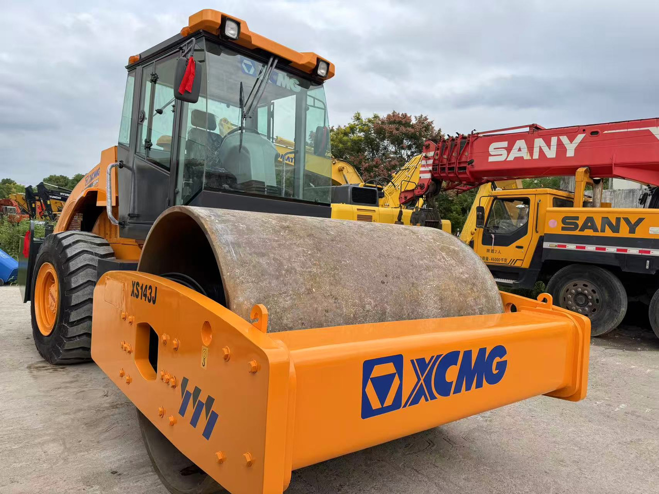 XCMG XS143J - Road roller: picture 1 XCMG XS143J - Road roller: picture 1