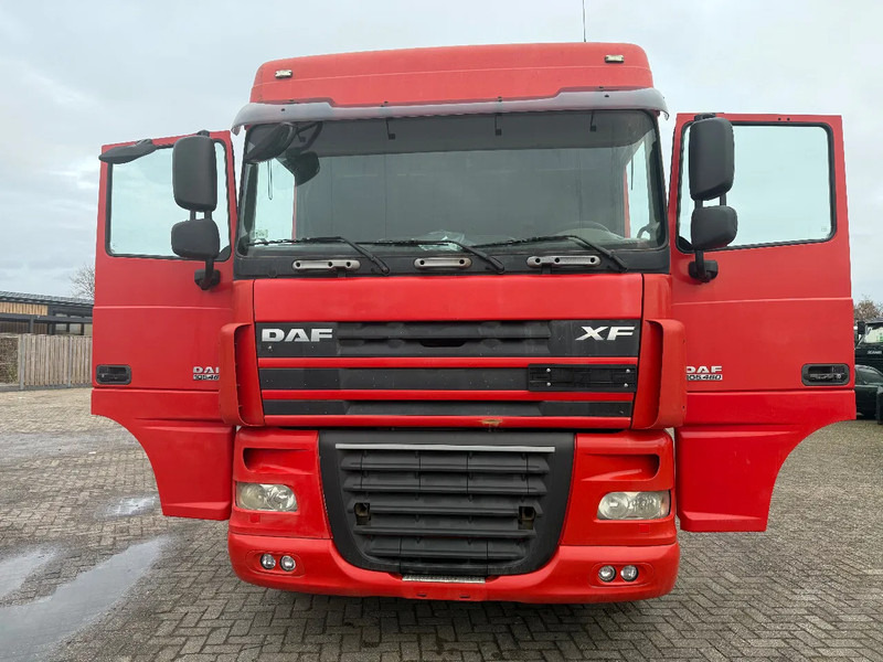 DAF XF 105.460 Tractor unit - Tractor unit: picture 2 DAF XF 105.460 Tractor unit - Tractor unit: picture 2