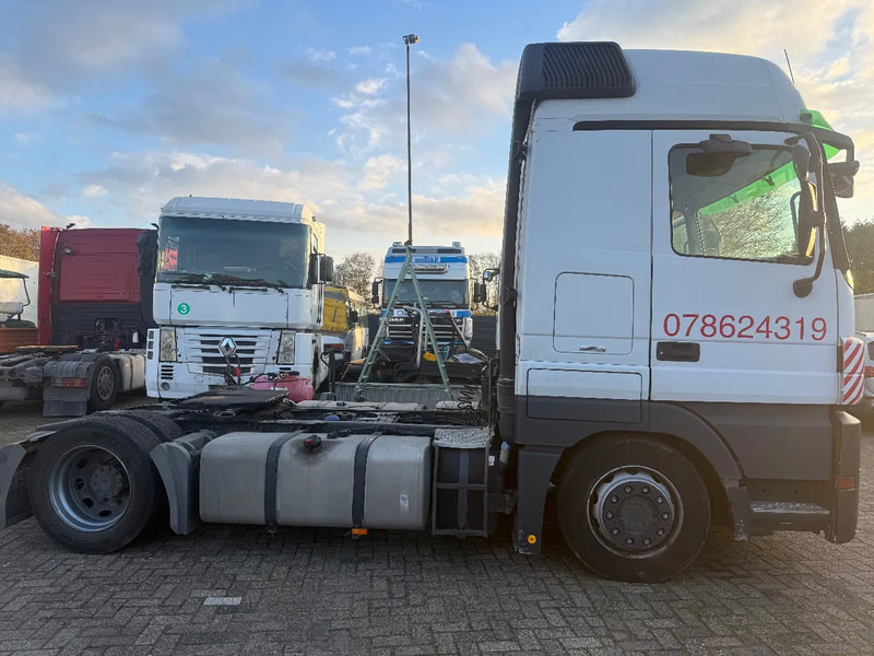 Mercedes-Benz Actros 1844 Tractor unit - Tractor unit: picture 4 Mercedes-Benz Actros 1844 Tractor unit - Tractor unit: picture 4