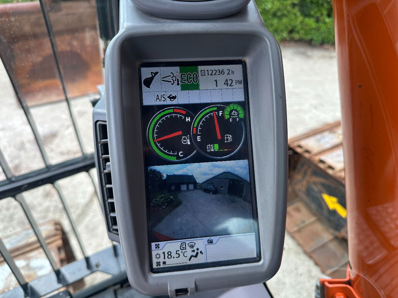 Crawler excavator Hitachi ZX350LC-6: picture 11 Crawler excavator Hitachi ZX350LC-6: picture 11