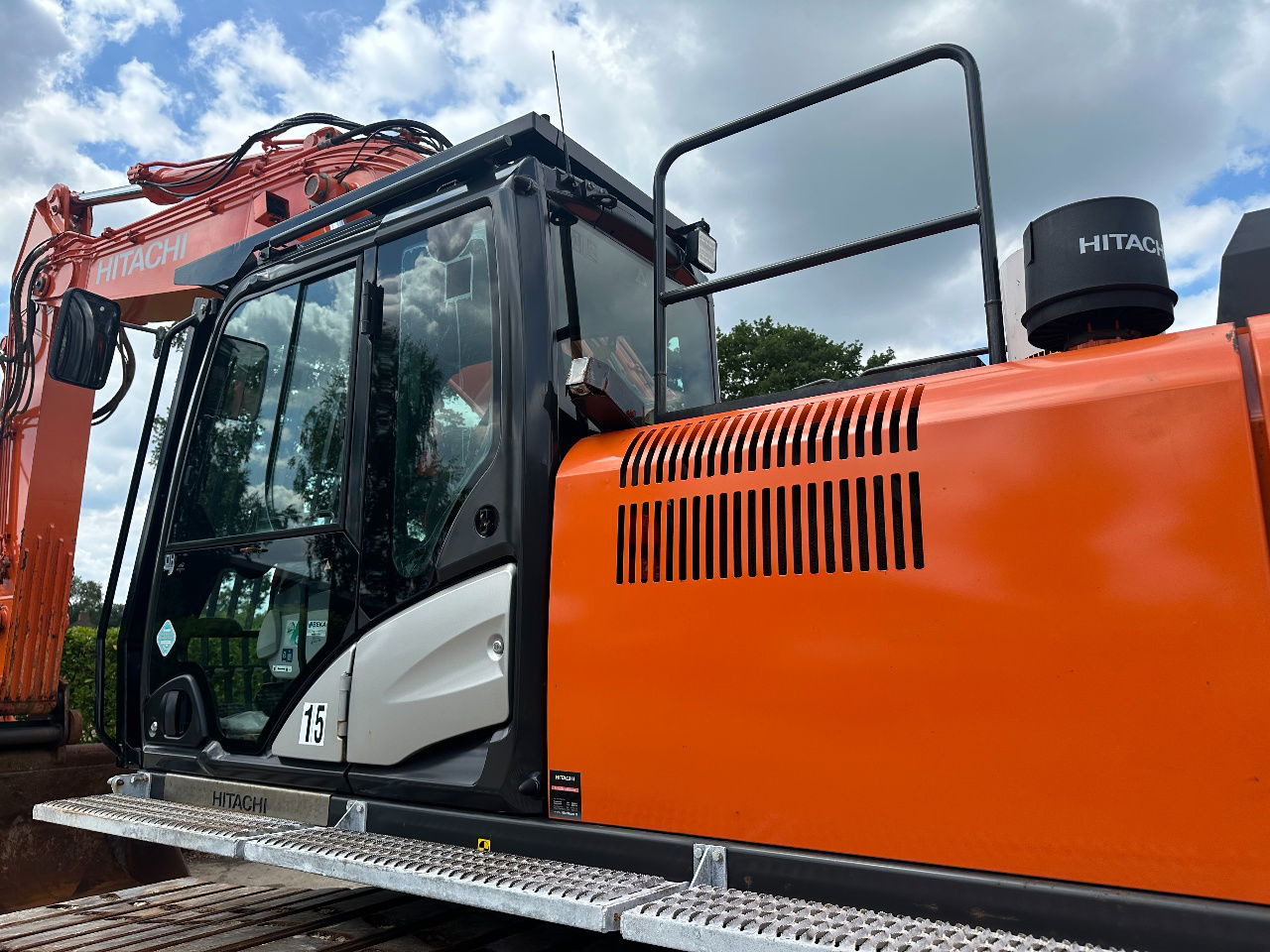 Crawler excavator Hitachi ZX350LC-6: picture 22 Crawler excavator Hitachi ZX350LC-6: picture 22