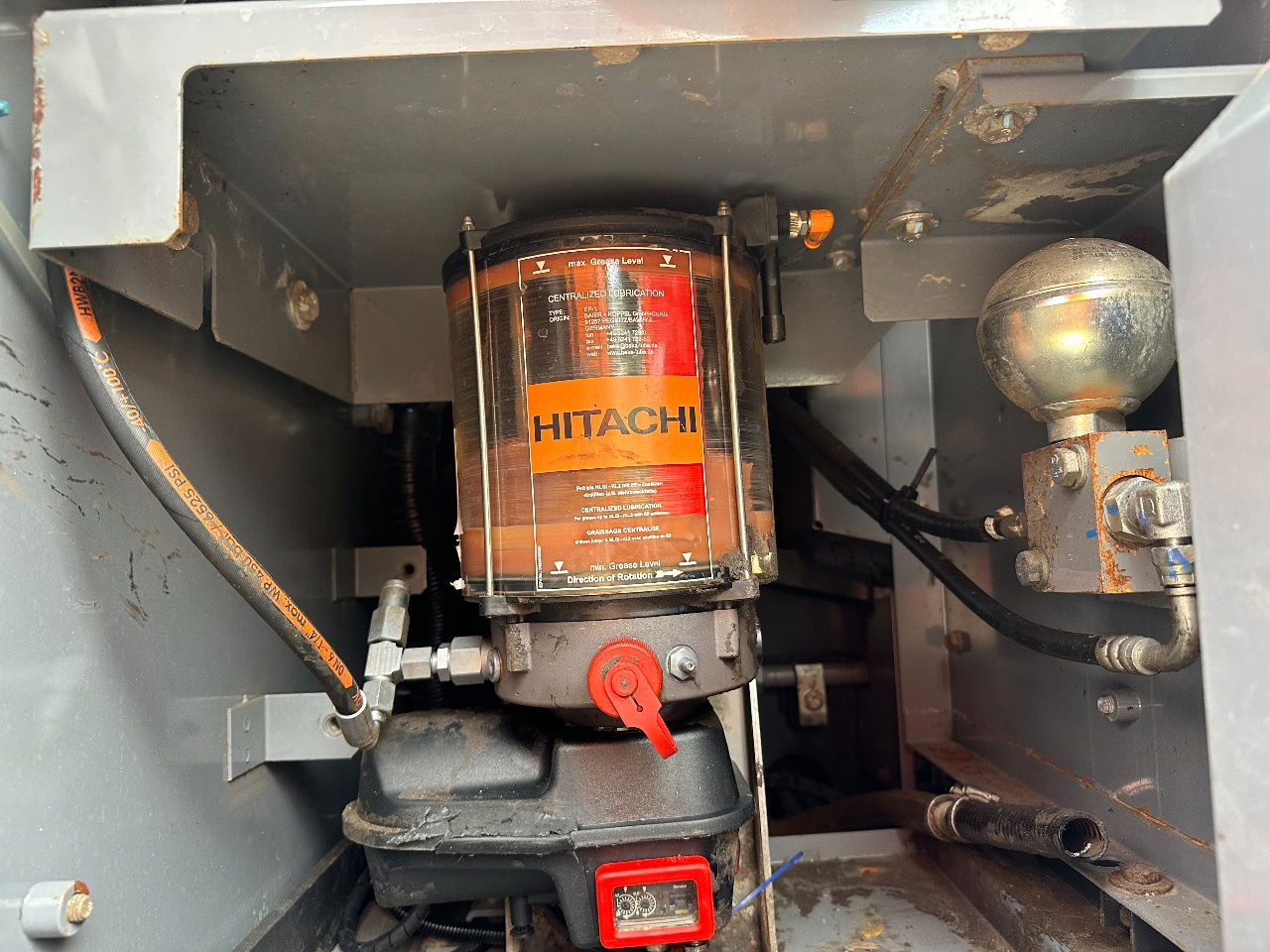 Crawler excavator Hitachi ZX350LC-6: picture 28 Crawler excavator Hitachi ZX350LC-6: picture 28