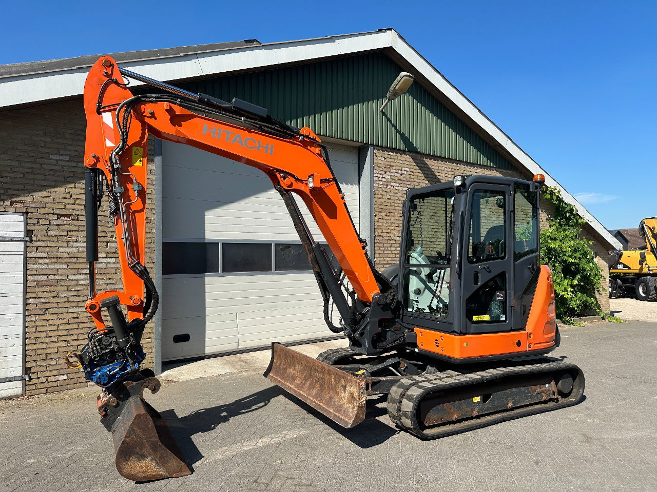 Hitachi ZX65USB-5A CLR - Mini excavator: picture 3 Hitachi ZX65USB-5A CLR - Mini excavator: picture 3