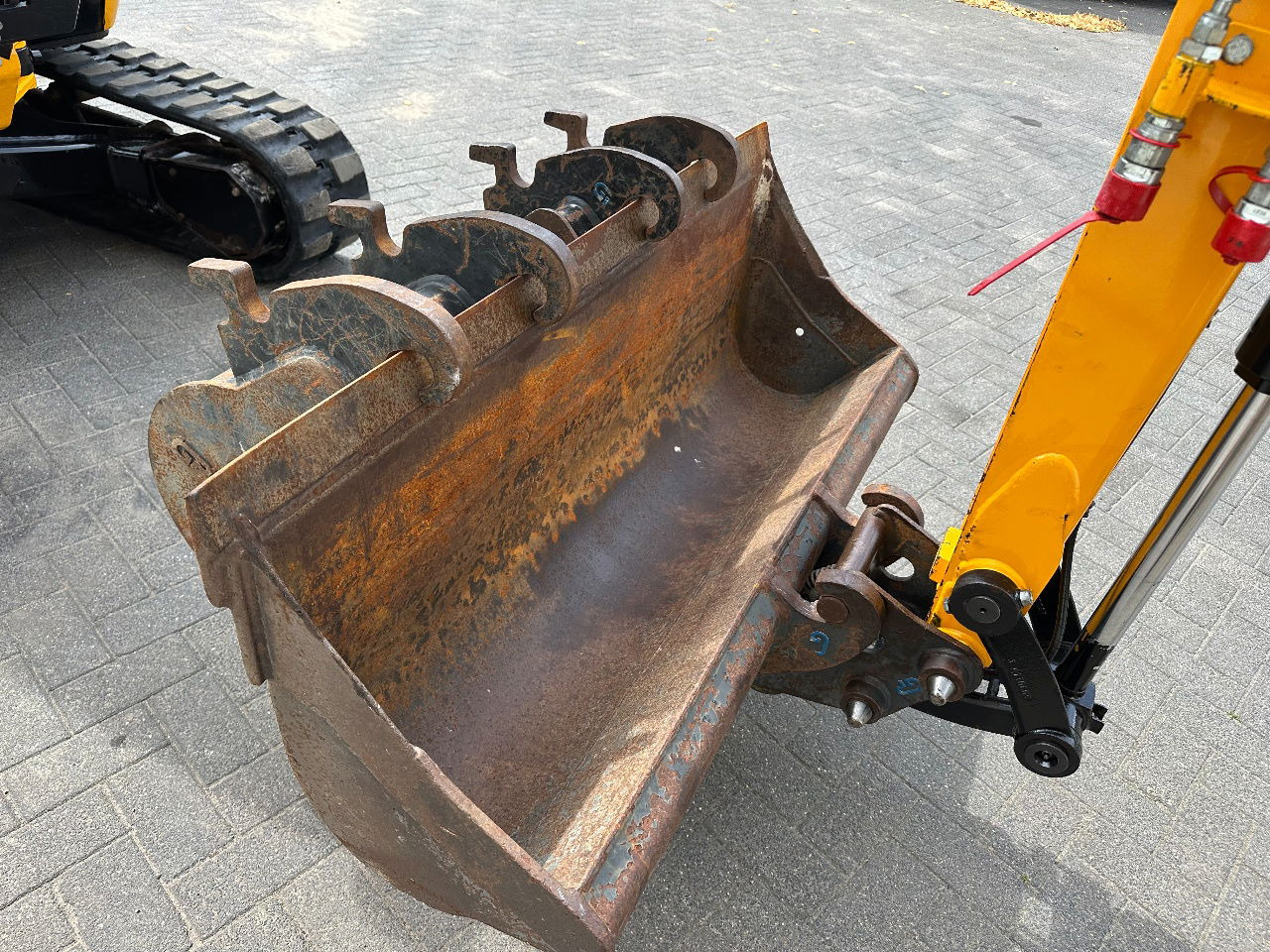 Mini excavator JCB 8026: picture 17