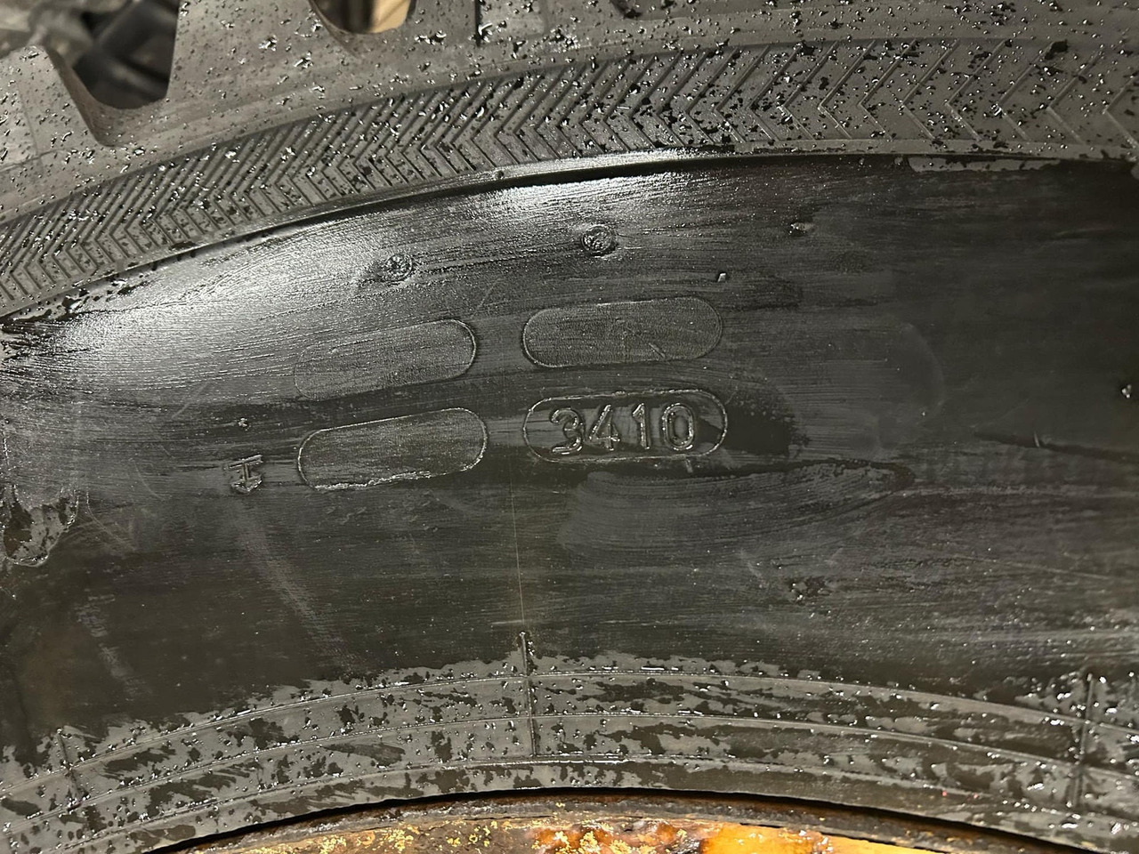 Andre TRI 2 Vinterdekk - Wheel and tire package for Agricultural machinery: picture 4 Andre TRI 2 Vinterdekk - Wheel and tire package for Agricultural machinery: picture 4