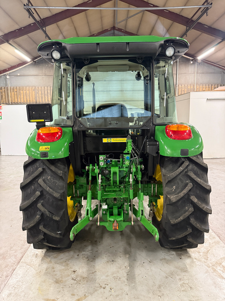 John Deere 5075E - Farm tractor: picture 4 John Deere 5075E - Farm tractor: picture 4