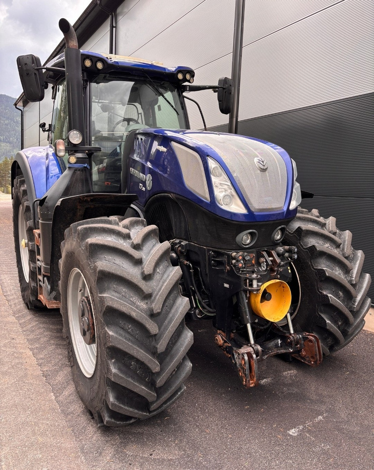 John Deere , Fendt , Case, New Holland - Farm tractor: picture 5 John Deere , Fendt , Case, New Holland - Farm tractor: picture 5