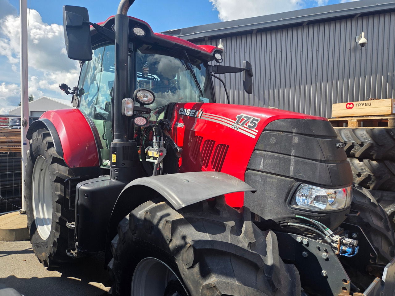 John Deere , Fendt , Case, New Holland - Farm tractor: picture 4 John Deere , Fendt , Case, New Holland - Farm tractor: picture 4