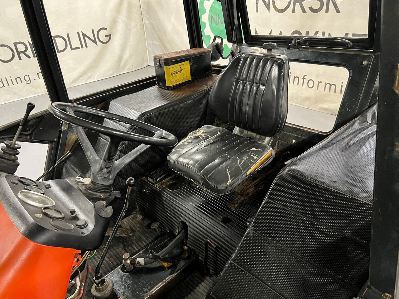 Farm tractor Zetor 7045 (Redusert moms): picture 15