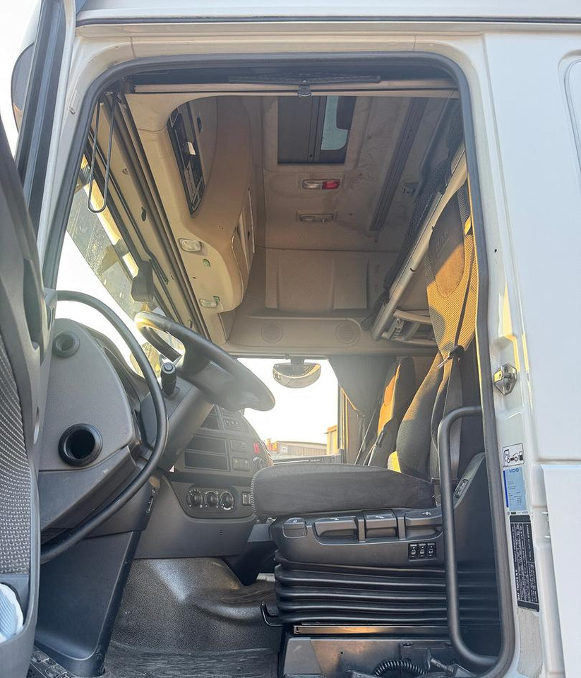 DAF XF 460 FT - 2017 - Tractor unit: picture 4 DAF XF 460 FT - 2017 - Tractor unit: picture 4