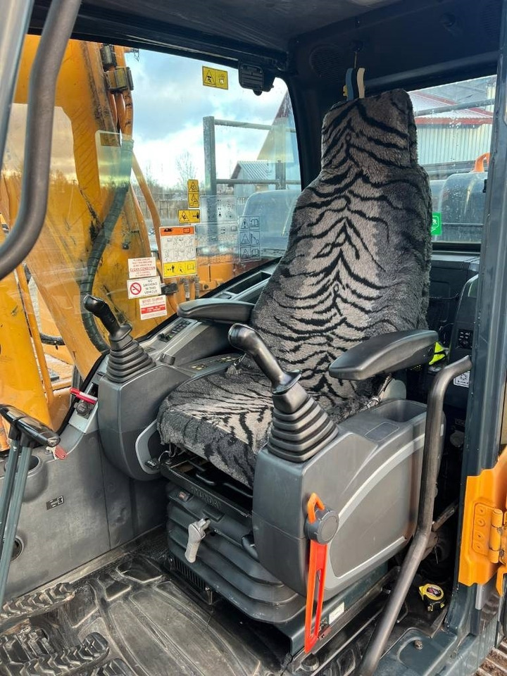Crawler excavator Hyundai Robex 140 LC-9: picture 27