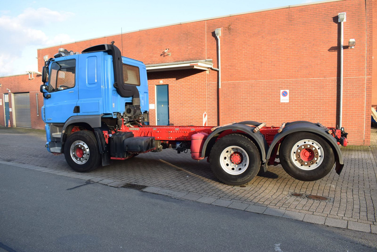 DAF CF 450 6x2 Fahrgestell Klima Navi Lift Retarder - Tipper: picture 4 DAF CF 450 6x2 Fahrgestell Klima Navi Lift Retarder - Tipper: picture 4