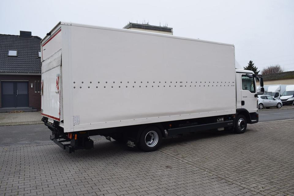 Box truck MAN TGL 8.220 Koffer LBW Klima EURO6 Luftfederung: picture 9