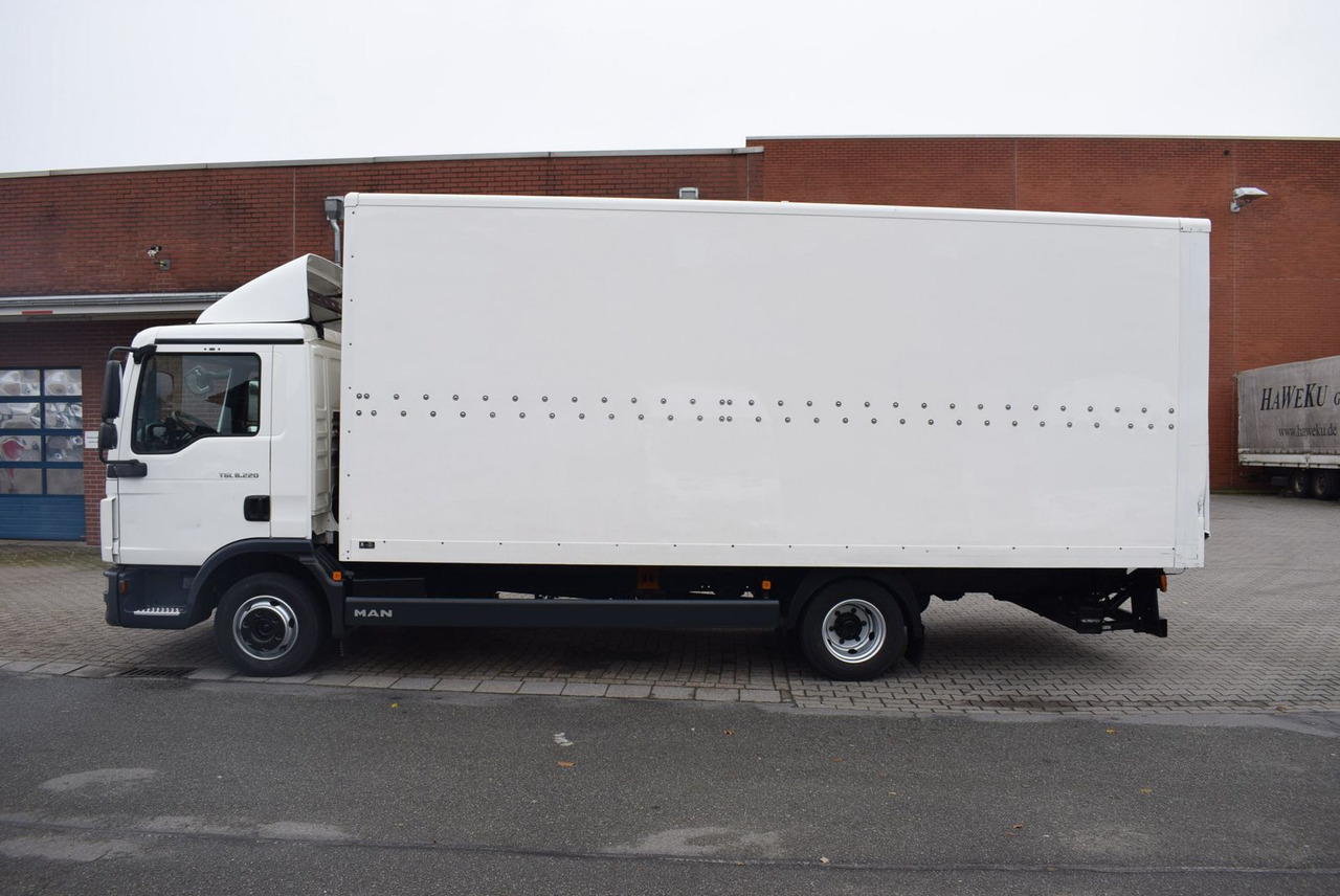 MAN TGL 8.220 Koffer LBW Klima EURO6 Luftfederung - Box van: picture 3 MAN TGL 8.220 Koffer LBW Klima EURO6 Luftfederung - Box van: picture 3