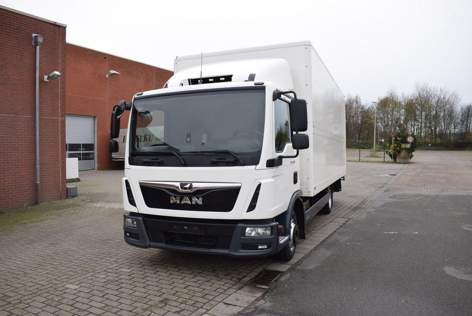Box truck MAN TGL 8.220 Koffer LBW Klima EURO6 Luftfederung: picture 13